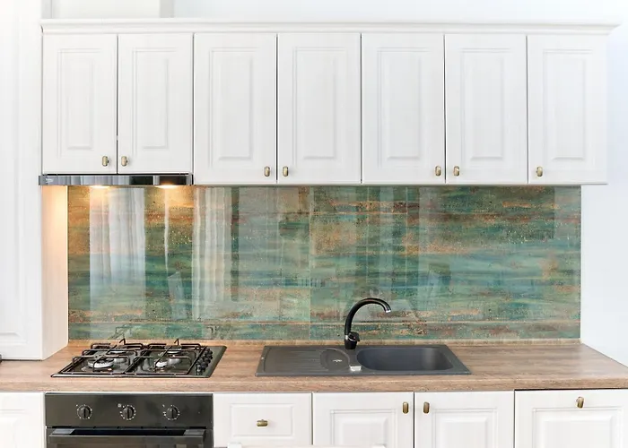 Emerald Frontsea Apartman