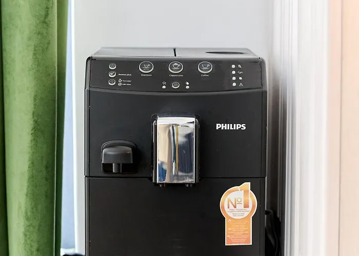 Emerald Frontsea Apartman *