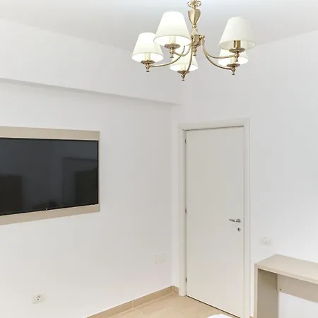 Apartment Emerald Frontsea Navodari
